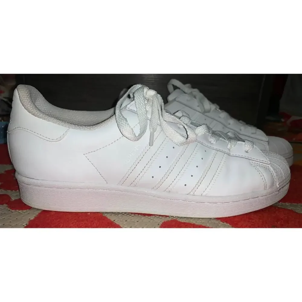 Mens Adidas Superstar Shoes (size 9.5)